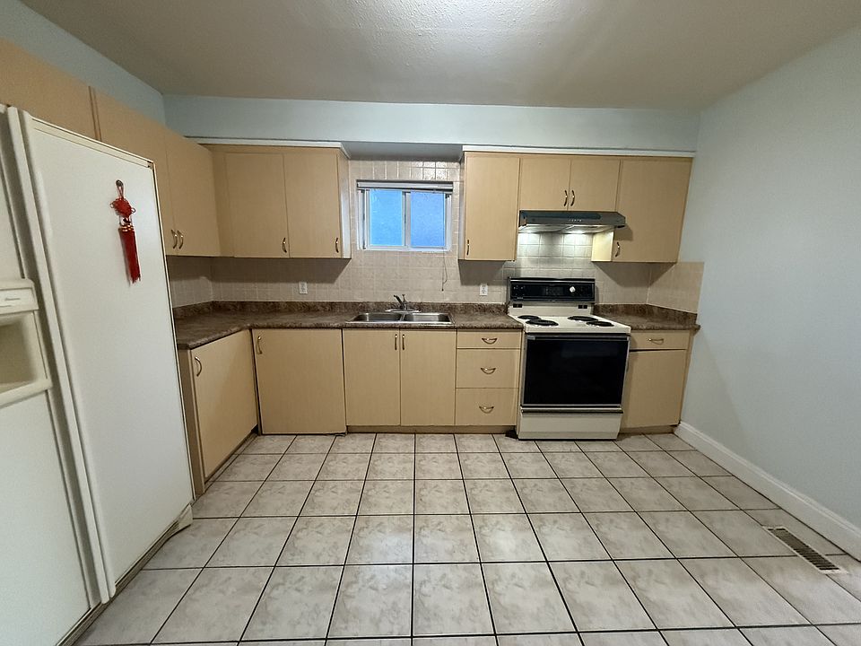 1st image of 768 E 57th Ave