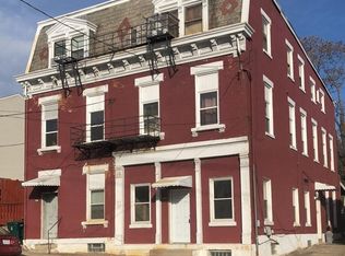 3636 W 8th St, Cincinnati, OH 45205