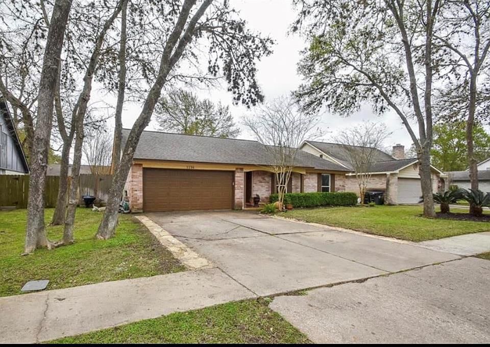 1st image of 1134 Pinecroft Dr