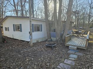 687 Dallas Rd, Cedarcreek, MO 65627