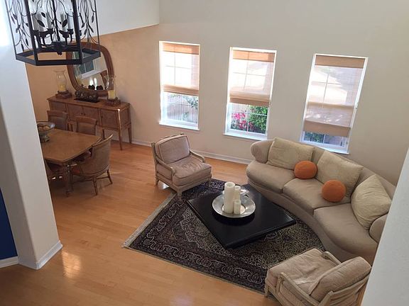 LIVING ROOM & DINING AREA