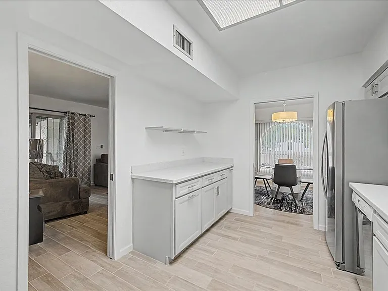 5277 N Tigua Dr — Photo 10