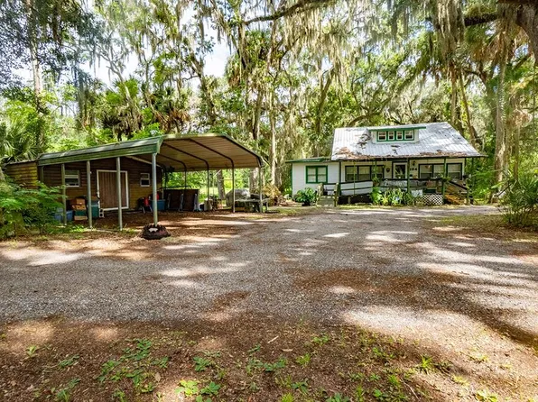 104 W LOUIS BROER ROAD, EAST PALATKA, FL 32131