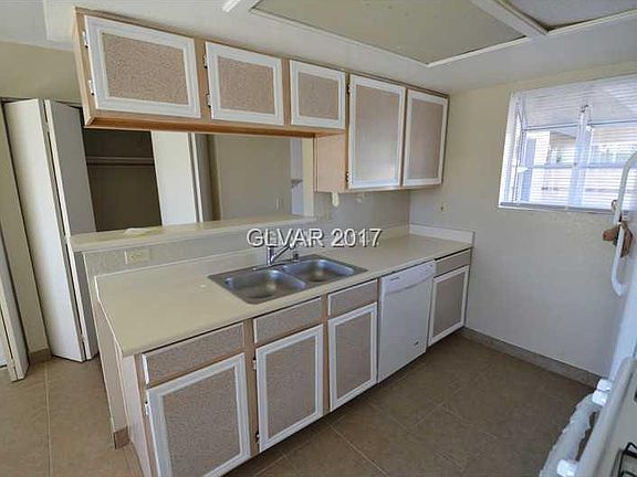 5th image of 279 N Lamb Blvd