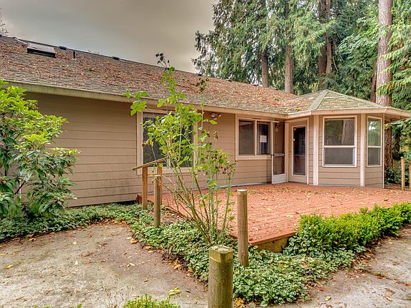 3rd image of 9208 NE 79th Ct