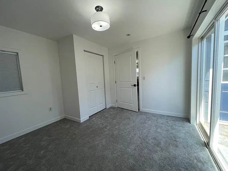 234 SW 4th St — Photo 12