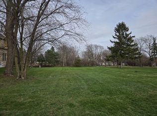 308 Felicia Ct, Bloomingdale, IL 60108