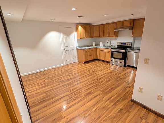 5th image of 333 Front St #6