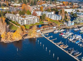 6121 NE 175th St APT A201, Kenmore, WA 98028