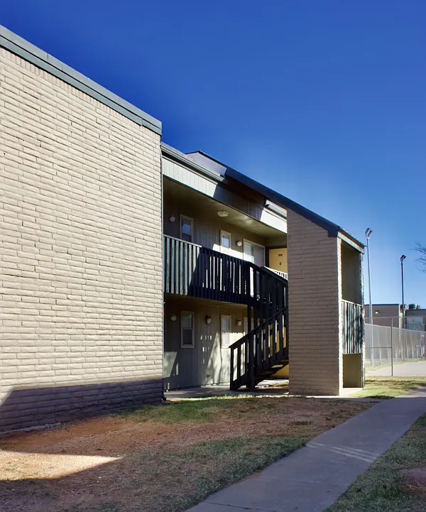 Brookview Apartments — Photo 1