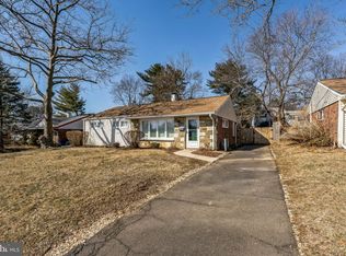 1304 Wunderland Rd, Roslyn, PA 19001