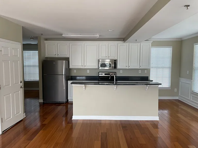 1790 Queen Anne St #1 — Photo 6