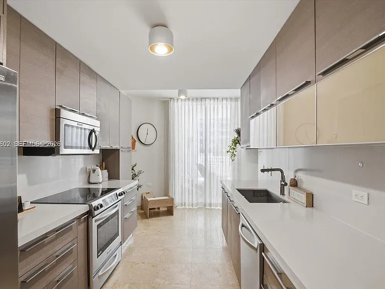 801 Brickell Key Blvd #409 — Photo 7