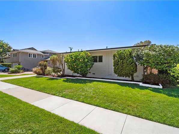 2929 N Studebaker Rd, Long Beach, CA 90815