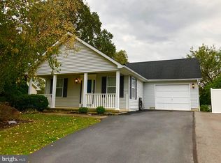 131 Artisan Way, Martinsburg, WV 25401