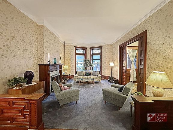 5th image of 139 Midwood St