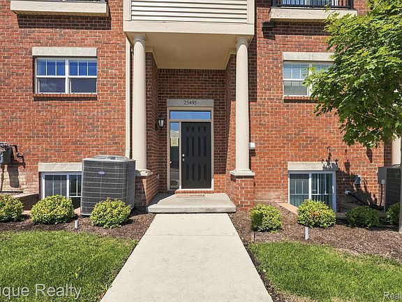 2nd image of 25495 Grandview Ln #25