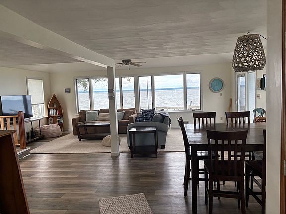 5th image of 1377 Lestina Beach Rd