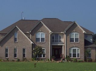 1191 Prairie Waters Dr, Columbus, MS 39701