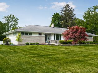 1921 Harwitch Rd, Columbus, OH 43221