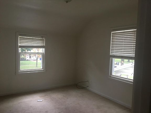 BEDROOM #1