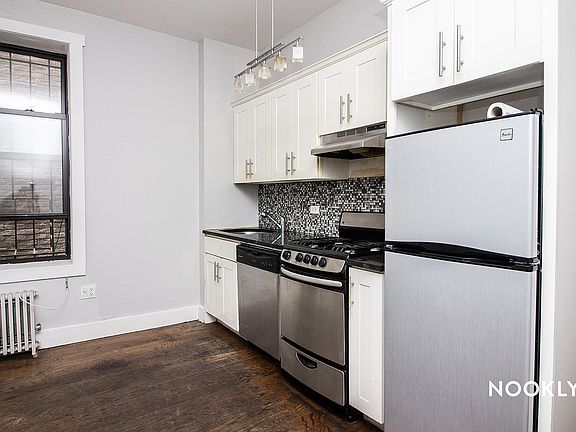 2nd image of 603 Lincoln Pl #4B