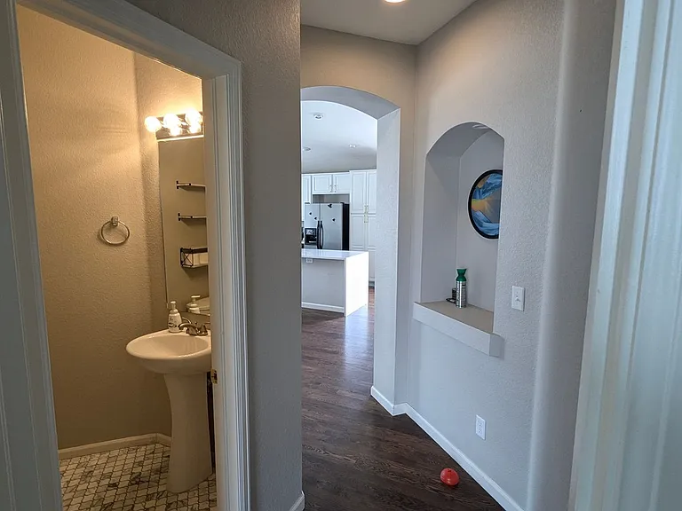 3825 Kenwood Cir — Photo 8