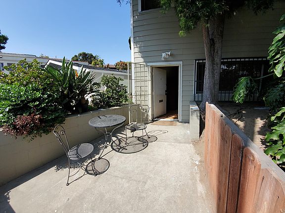 4th image of 601 Coeur D Alene Ave #B