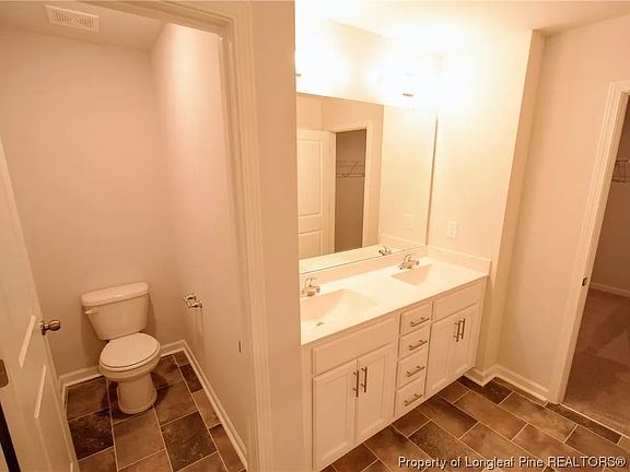 5th image of 347 Brentmoor Dr