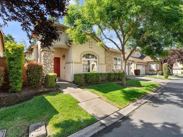 12012 Gold Pointe Ln, Gold River, CA 95670