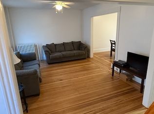 13-15 Kilburn Ct #13, Newport, RI 02840