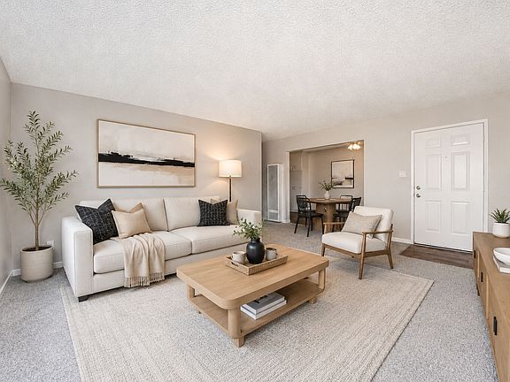 3rd image of 10890 Coloma Rd #9
