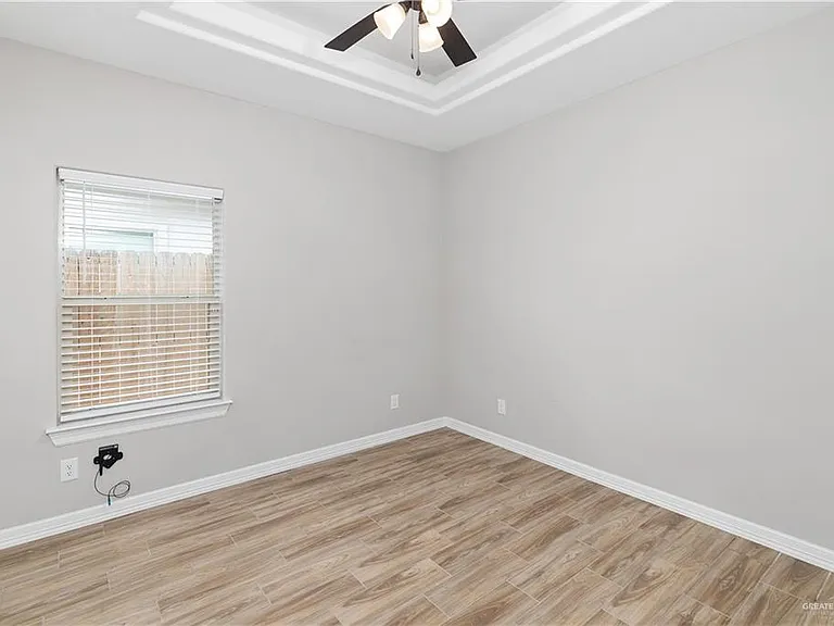 810 N Blair Ave — Photo 7