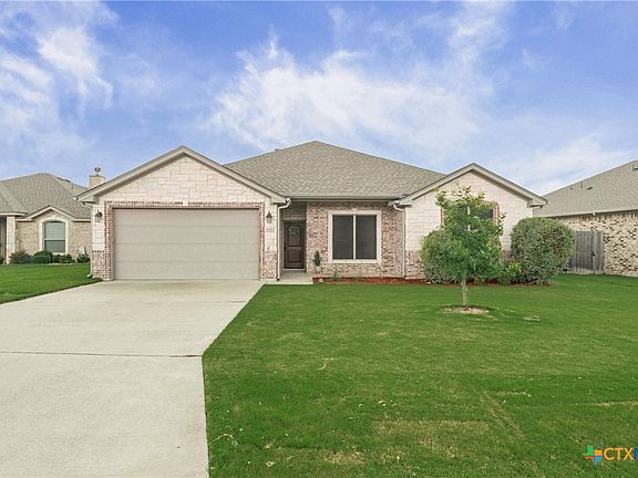2nd image of 1819 Rustic Manor Dr