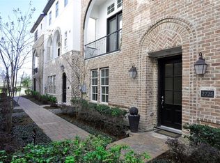 2725 Cohn St, Houston, TX 77007