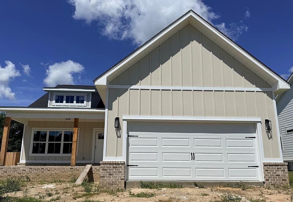 1st image of 239 Weeping Willow Trl