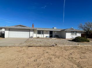 11255 Mohawk Rd, Apple Valley, CA 92308