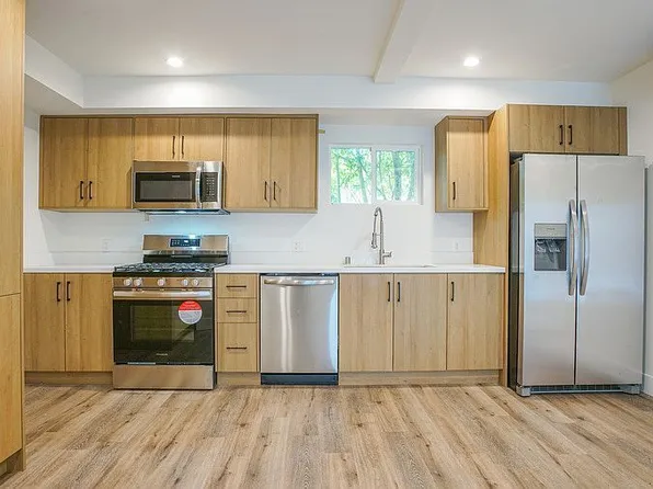 6112 Saturn St, Los Angeles, CA