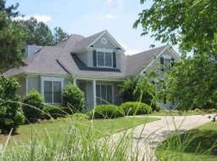 5902 Thornhill Pl, Flowery Branch, GA 30542