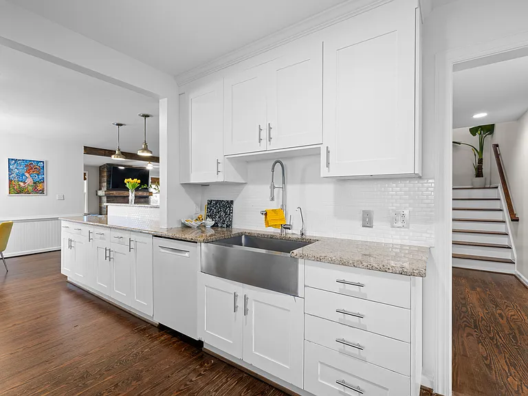 809 Virginia Ave — Photo 24