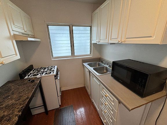 3rd image of 1003 3rd Ave #1005-D