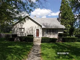 2256 21st St photo 1
