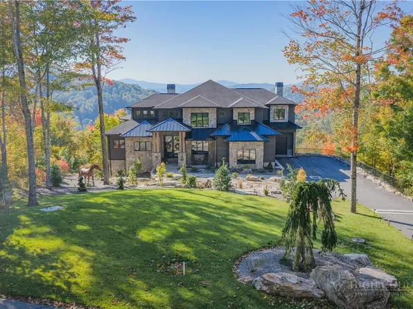 270 Osprey Drive, Banner Elk, NC 28604