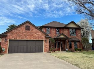 2810 NE Scottsdale Cir, Lawton, OK 73507