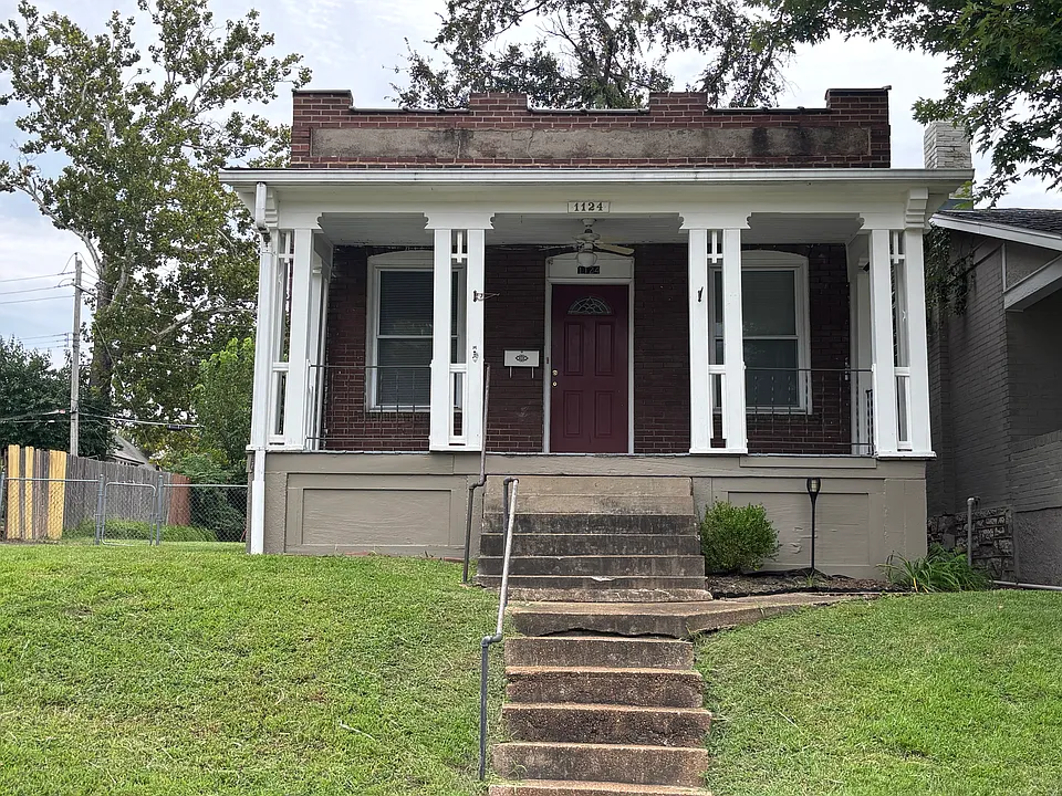 1124 Blendon Pl