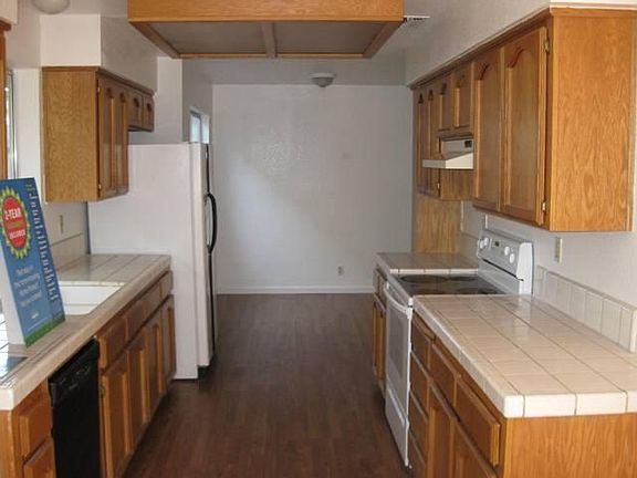 5th image of 4130 Pebble Oaks Ct