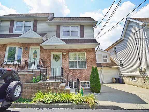 3rd image of 304 Huguenot Ave