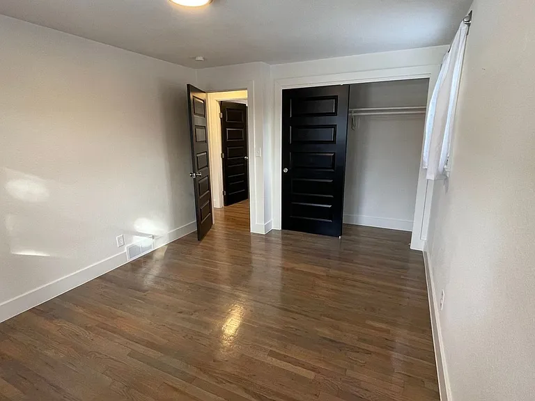 2740 W Elizabeth St — Photo 10