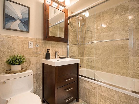 4th image of 8917 River Rd APT 1