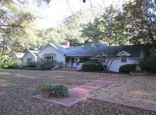 139 Bayou Rd, Greenville, MS 38701